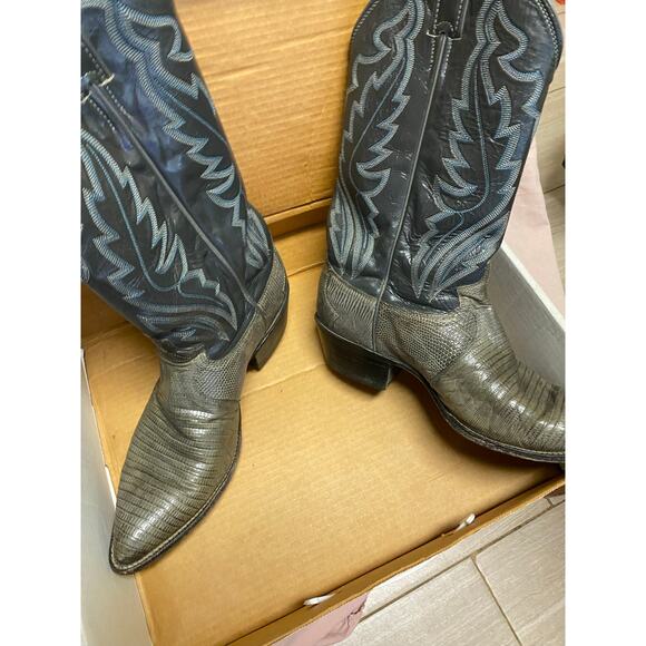 Men\'s Justin Western Boot 8325 Gray Iguana Lizard Size Men\'s size 10E With Box